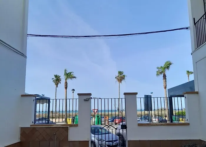 Caballo Rojo شقة كونيل ذي لا فرونتيرا